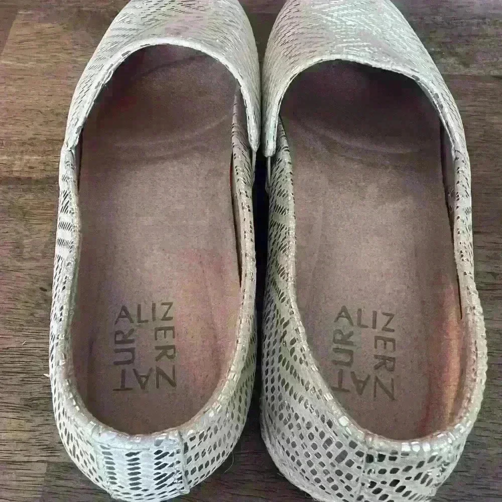 Naturalizer Thea 3 Platform Espadrilles Shoes Metallic Iredescent Gold Size 10